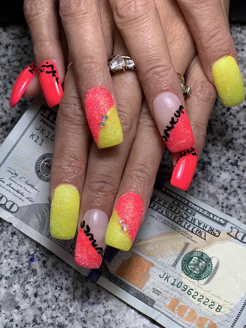 PRO NAILS SPA LLC, nail salon in Anderson, SC, photo 2 of 10
